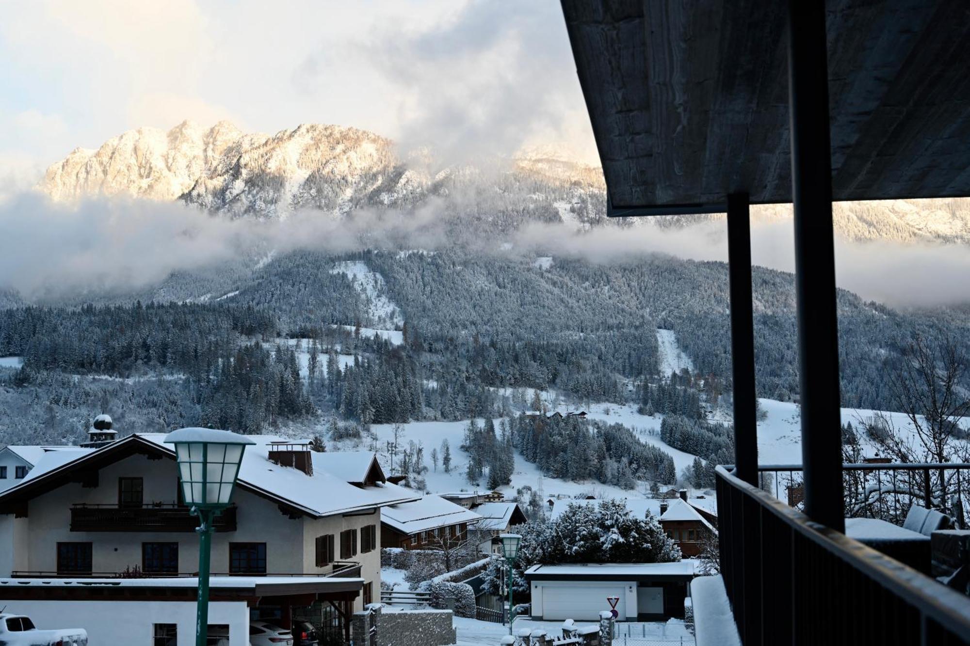 Aloha Suites - Alpin Lodge Haus Haus im Ennstal Exteriör bild